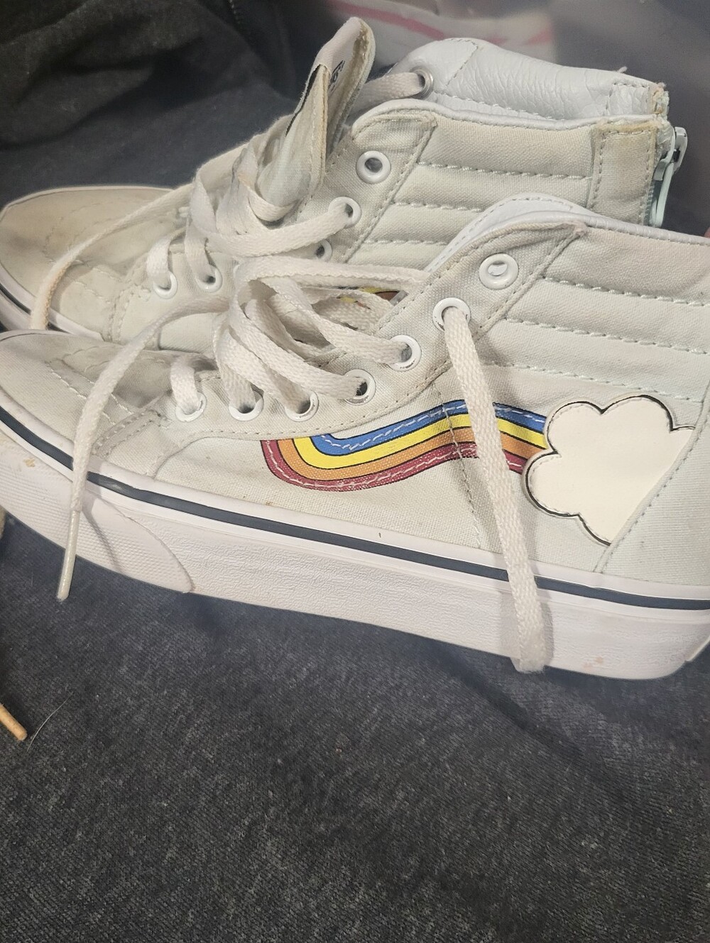 VANS Sk8-Hi Zip (Rainbow Sidestripe) Girls Skate Canvas Sneakers Size 1 - Picture 5 of 7